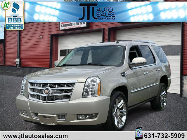 used 2014 Cadillac Escalade car, priced at $25,990