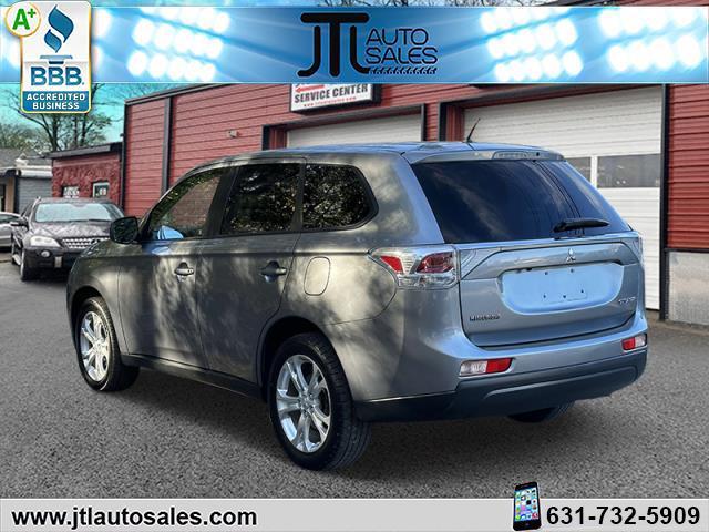 used 2014 Mitsubishi Outlander car, priced at $9,990