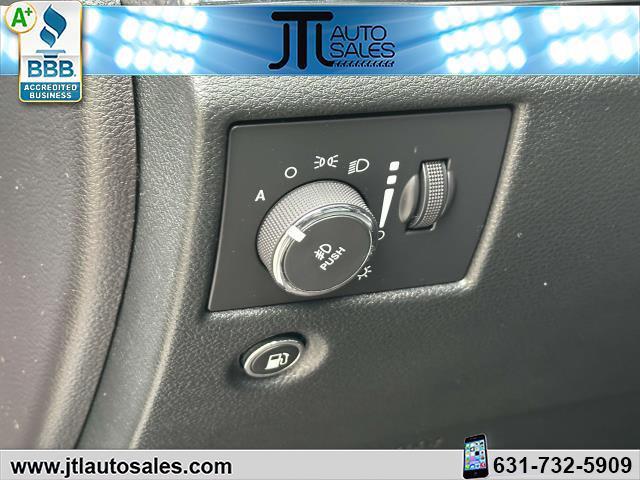 used 2015 Jeep Grand Cherokee car, priced at $17,990