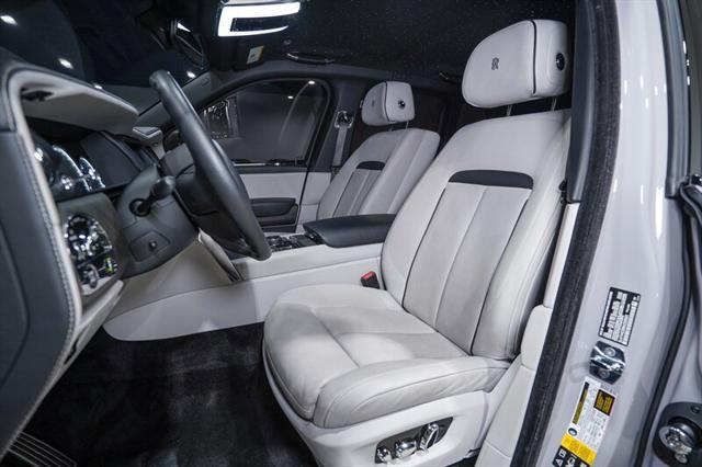 used 2022 Rolls-Royce Cullinan car, priced at $289,900