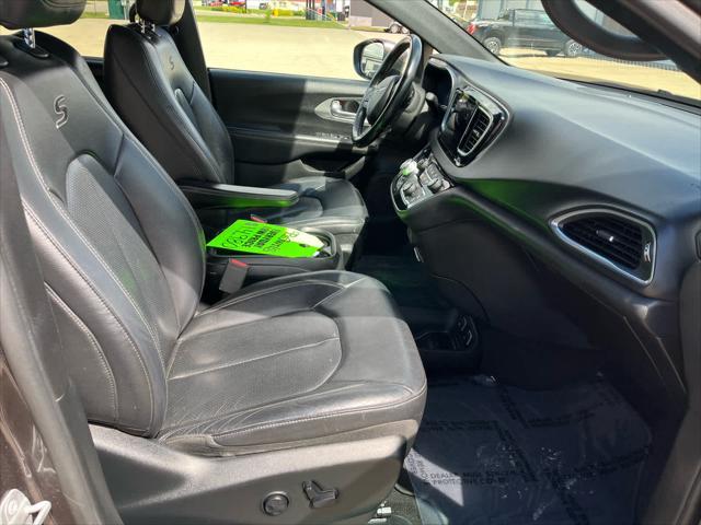 used 2018 Chrysler Pacifica car, priced at $14,990
