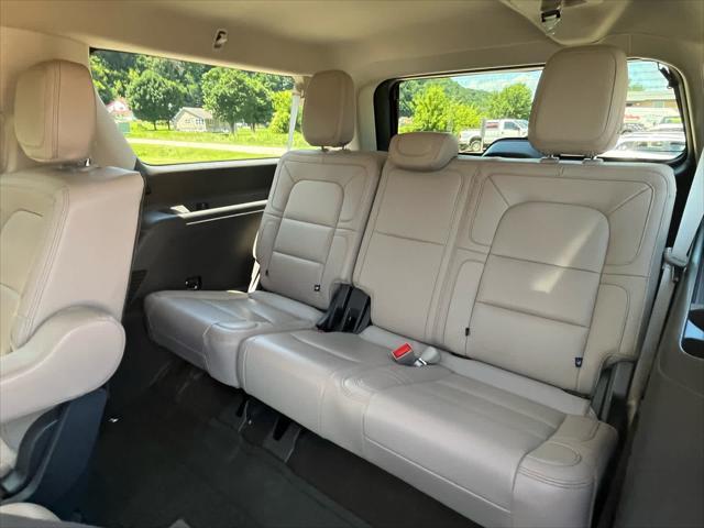 used 2022 Lincoln Navigator car, priced at $65,990