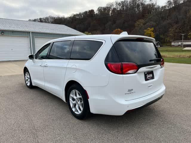 used 2018 Chrysler Pacifica car, priced at $13,500