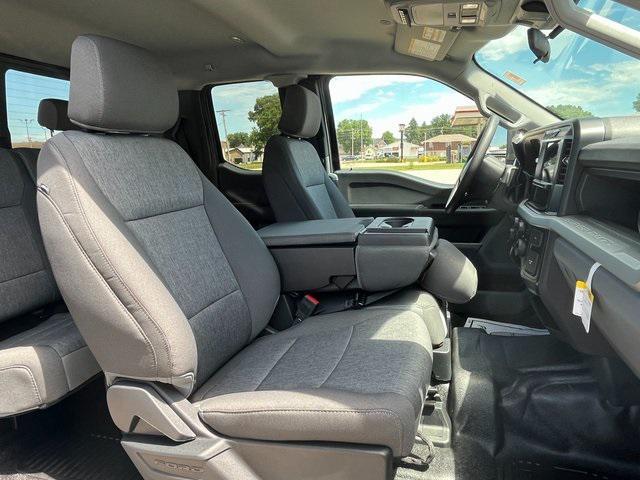 new 2025 Ford F-250 car, priced at $65,985