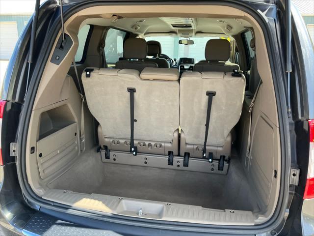 used 2016 Chrysler Town & Country car, priced at $11,990