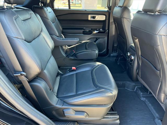 used 2022 Ford Explorer car, priced at $43,900