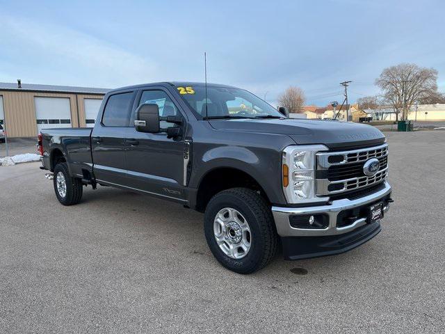 new 2025 Ford F-250 car, priced at $68,720