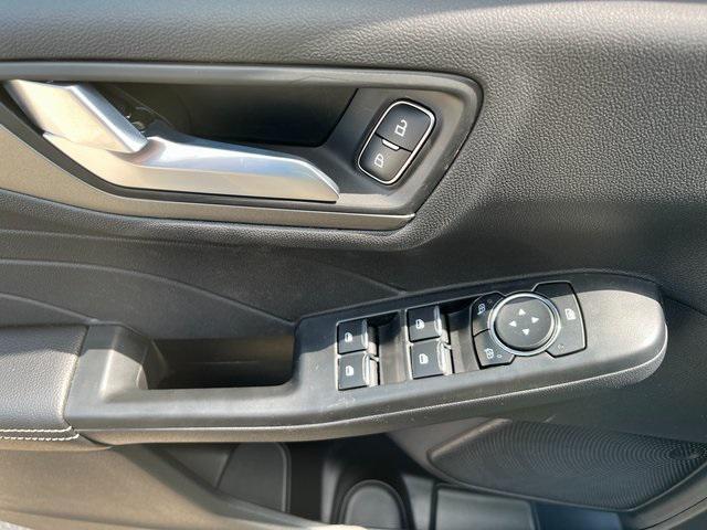 new 2025 Ford Escape PHEV car, priced at $32,156