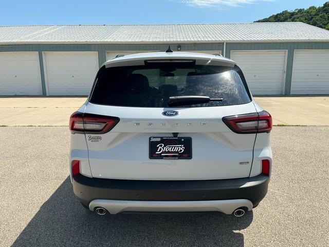 new 2025 Ford Escape PHEV car, priced at $32,156