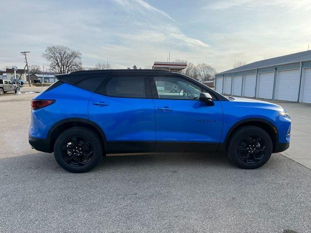 new 2025 Chevrolet Blazer car, priced at $40,915