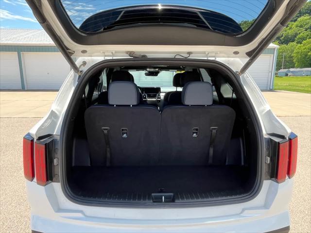 used 2023 Kia Sorento Hybrid car, priced at $33,990
