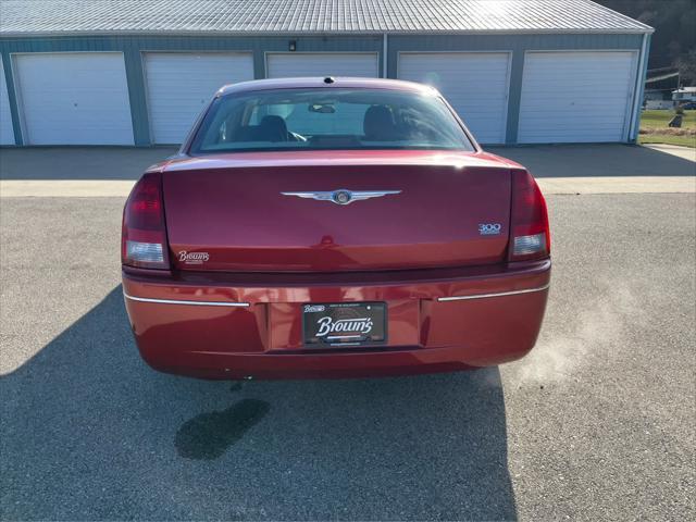 used 2007 Chrysler 300 car, priced at $7,500