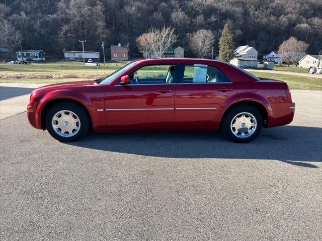 used 2007 Chrysler 300 car, priced at $7,500