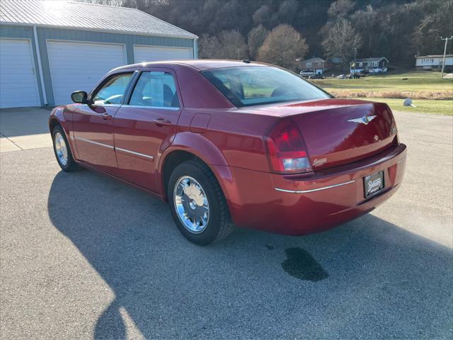 used 2007 Chrysler 300 car, priced at $7,500