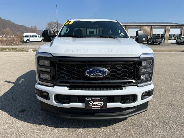 new 2025 Ford F-350 car, priced at $59,610