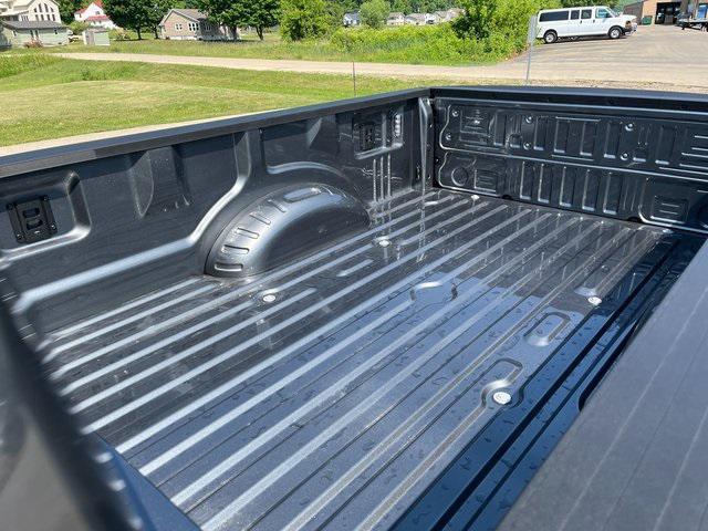 new 2025 Ford F-250 car, priced at $55,325