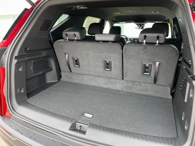 new 2025 Chevrolet Traverse car, priced at $48,375
