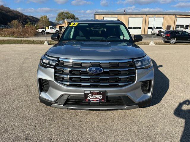 new 2025 Ford Explorer car, priced at $43,510