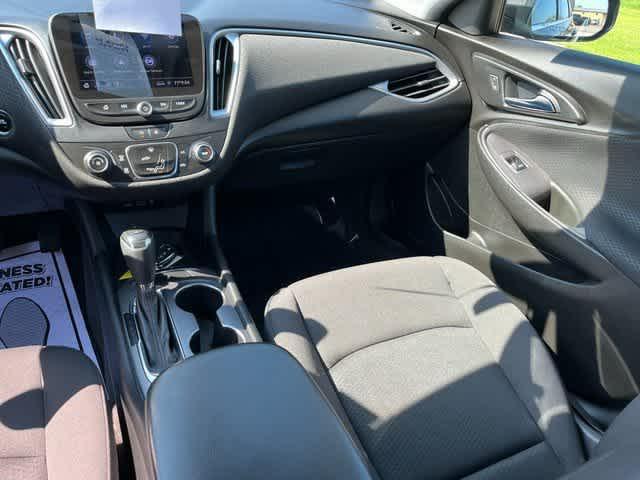 used 2020 Chevrolet Malibu car, priced at $14,900