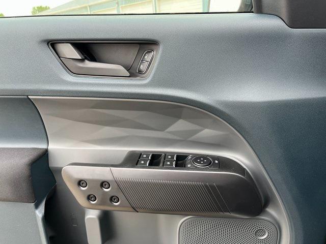 new 2025 Ford Maverick car, priced at $28,649