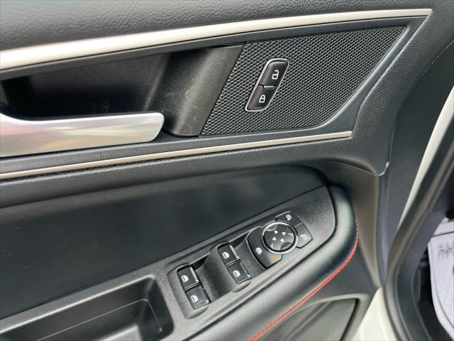 used 2022 Ford Edge car, priced at $31,490