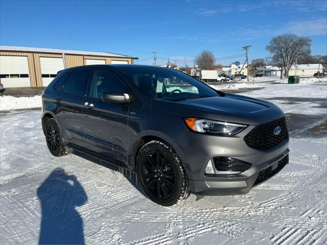 used 2022 Ford Edge car, priced at $32,900