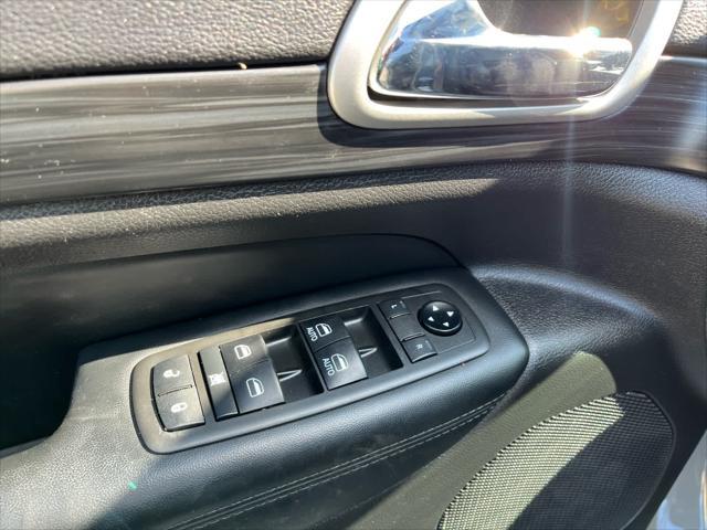 used 2021 Jeep Grand Cherokee car, priced at $25,990