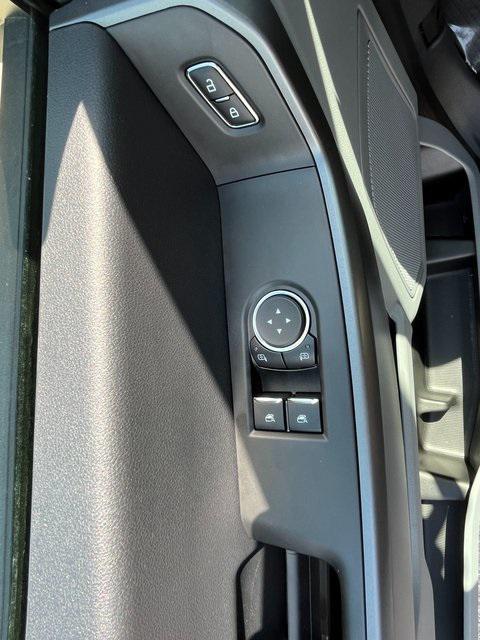 new 2025 Ford F-350 car, priced at $56,560