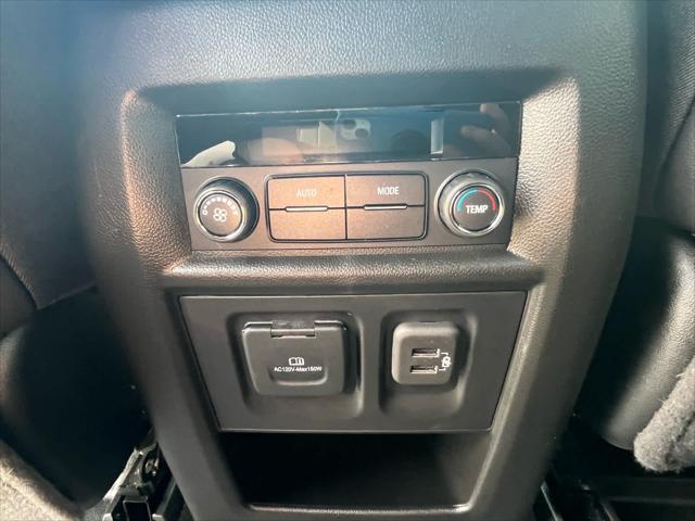 used 2023 Chevrolet Traverse car, priced at $43,990