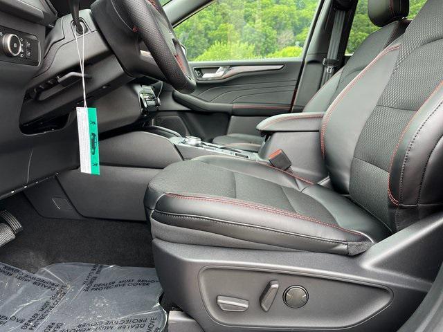 new 2025 Ford Escape car, priced at $32,538