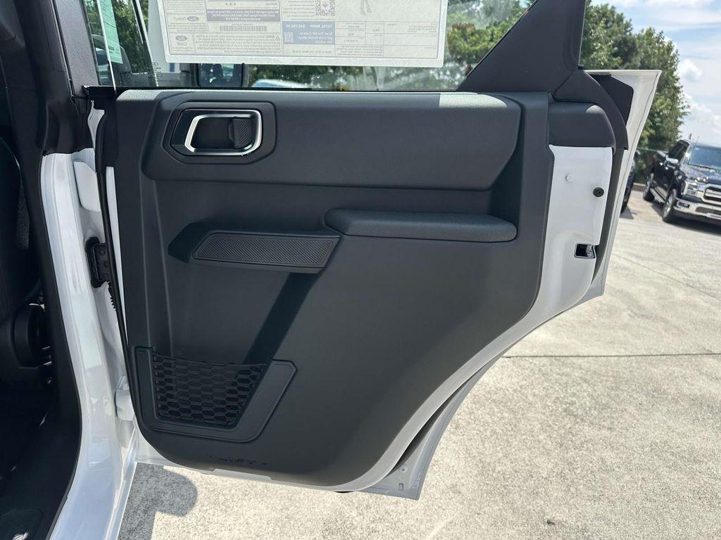 new 2025 Ford Bronco car, priced at $39,883