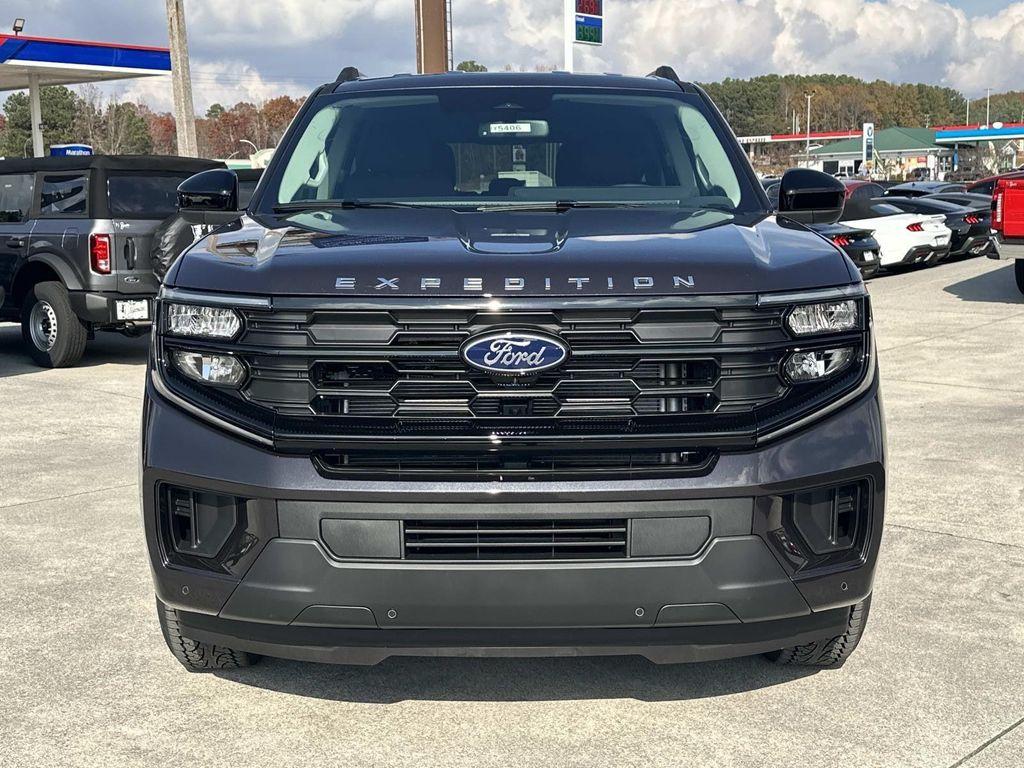 new 2025 Ford Expedition car, priced at $61,088