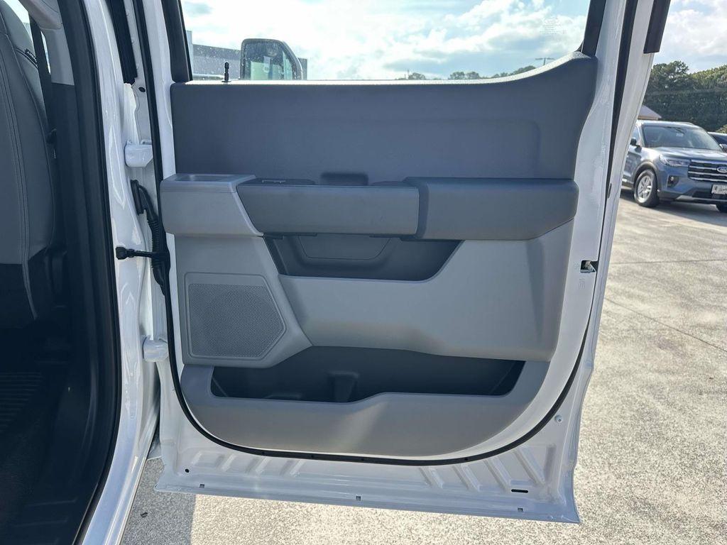 new 2026 Ford F-350 car, priced at $61,018