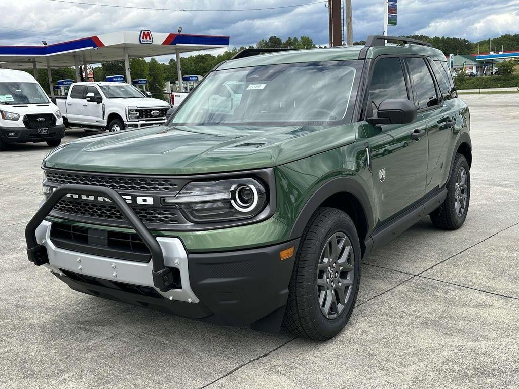 new 2025 Ford Bronco Sport car, priced at $31,553