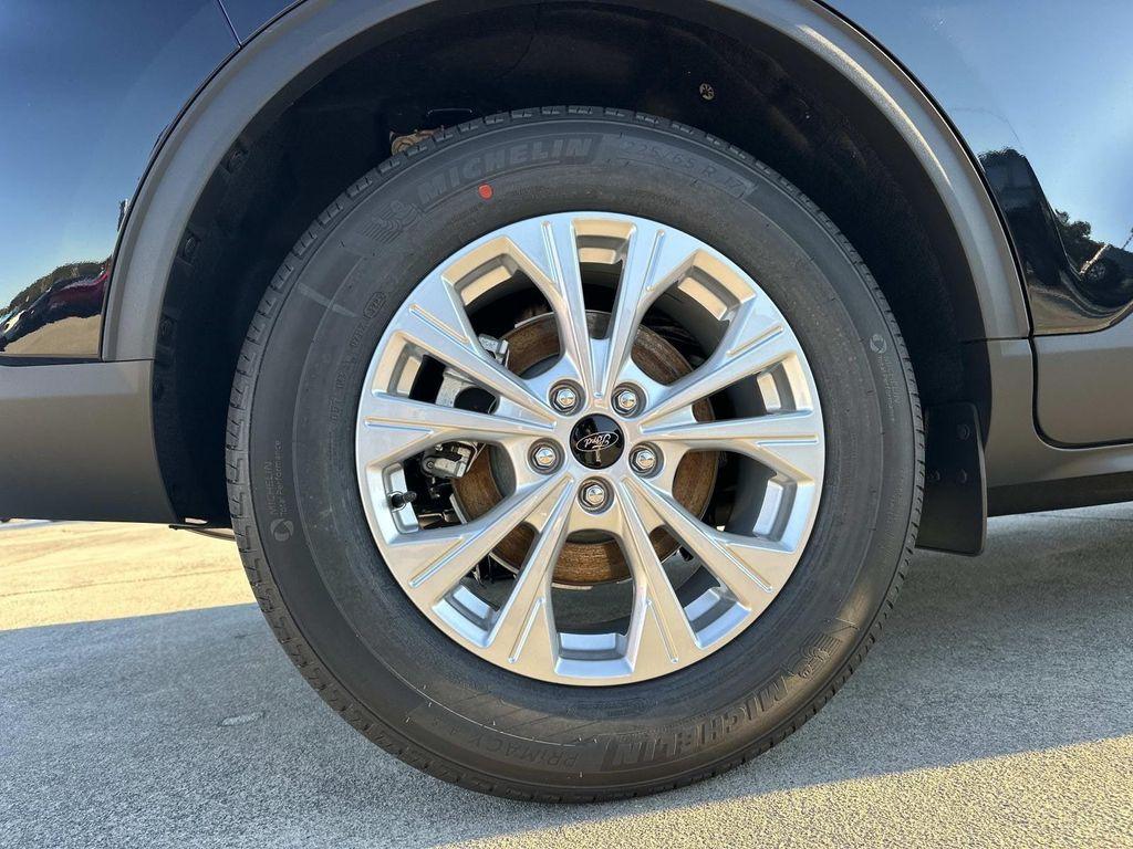 new 2026 Ford Escape car, priced at $30,778