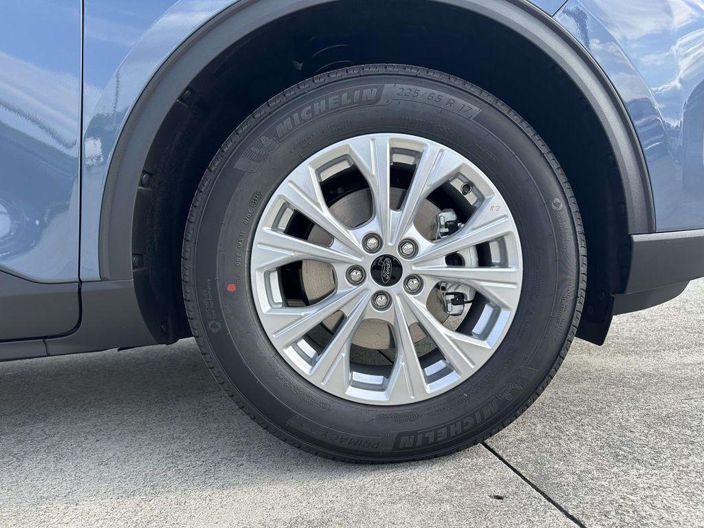 new 2025 Ford Escape car, priced at $27,943