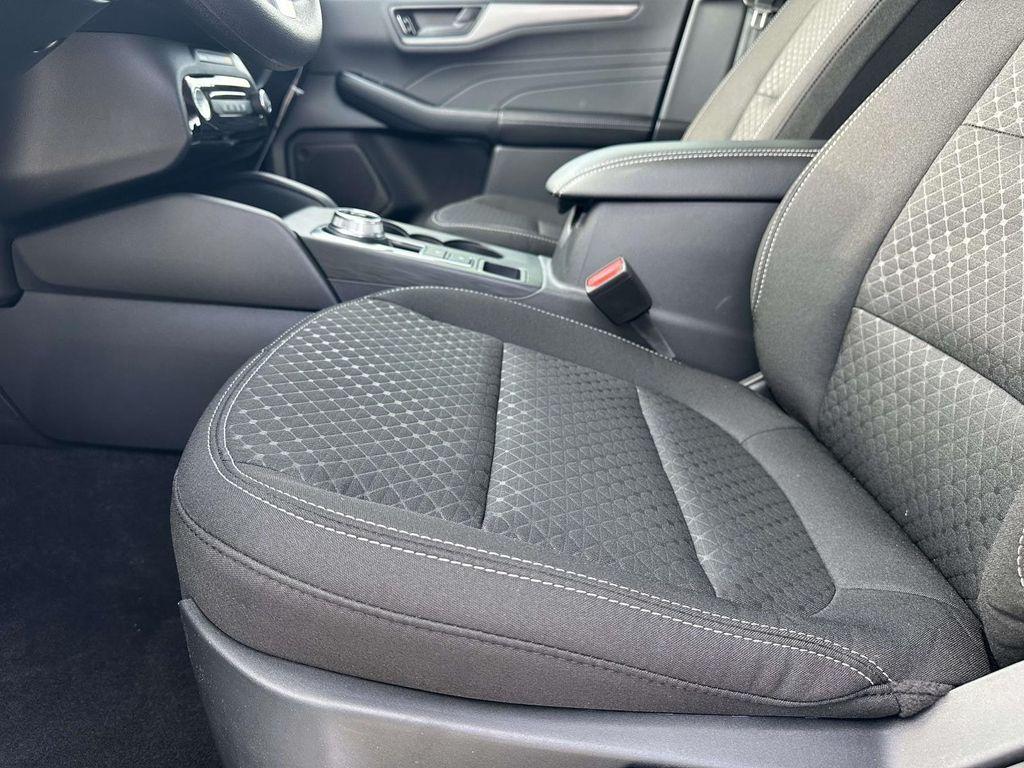new 2025 Ford Escape car, priced at $27,943