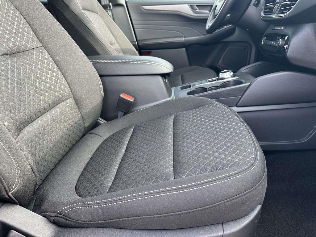 new 2025 Ford Escape car, priced at $27,943