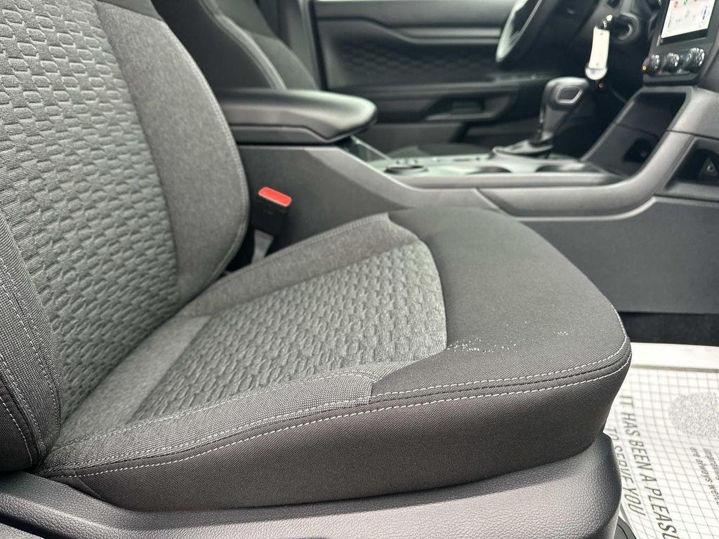 new 2025 Ford Ranger car, priced at $32,908