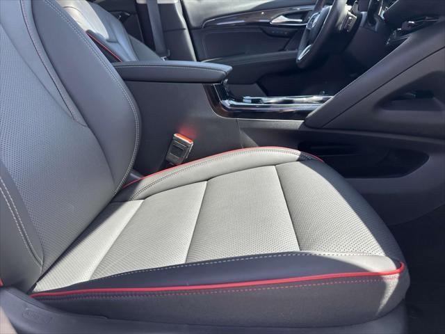 used 2023 Buick Envision car, priced at $33,089