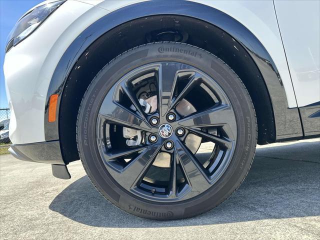 used 2023 Buick Envision car, priced at $33,089