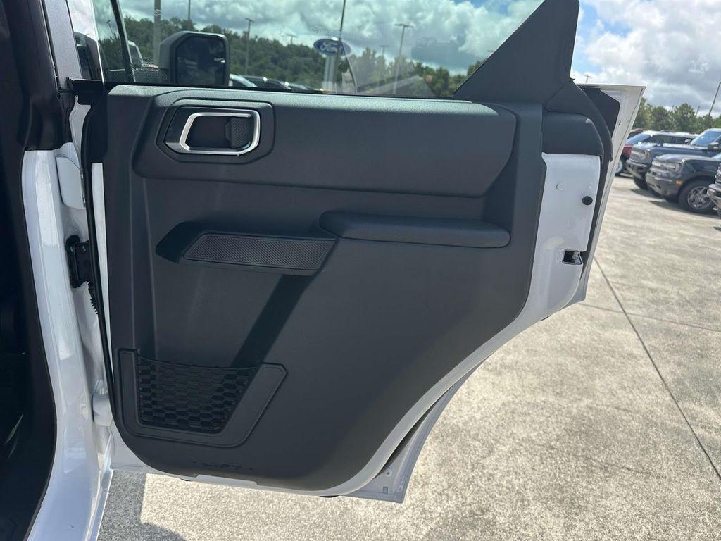 new 2025 Ford Bronco car, priced at $39,883