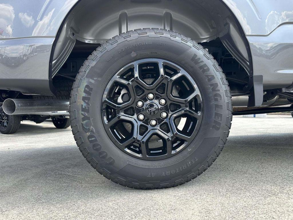 new 2025 Ford F-150 car, priced at $52,038