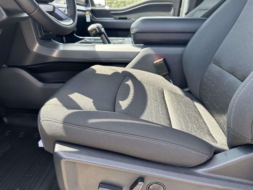 new 2025 Ford F-150 car, priced at $52,038