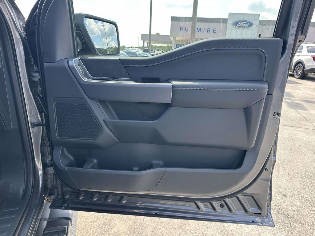 new 2025 Ford F-150 car, priced at $52,038