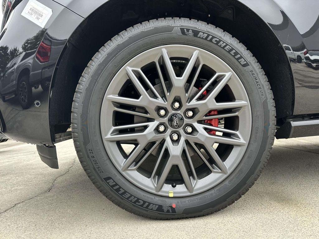 new 2025 Ford Expedition car, priced at $79,083