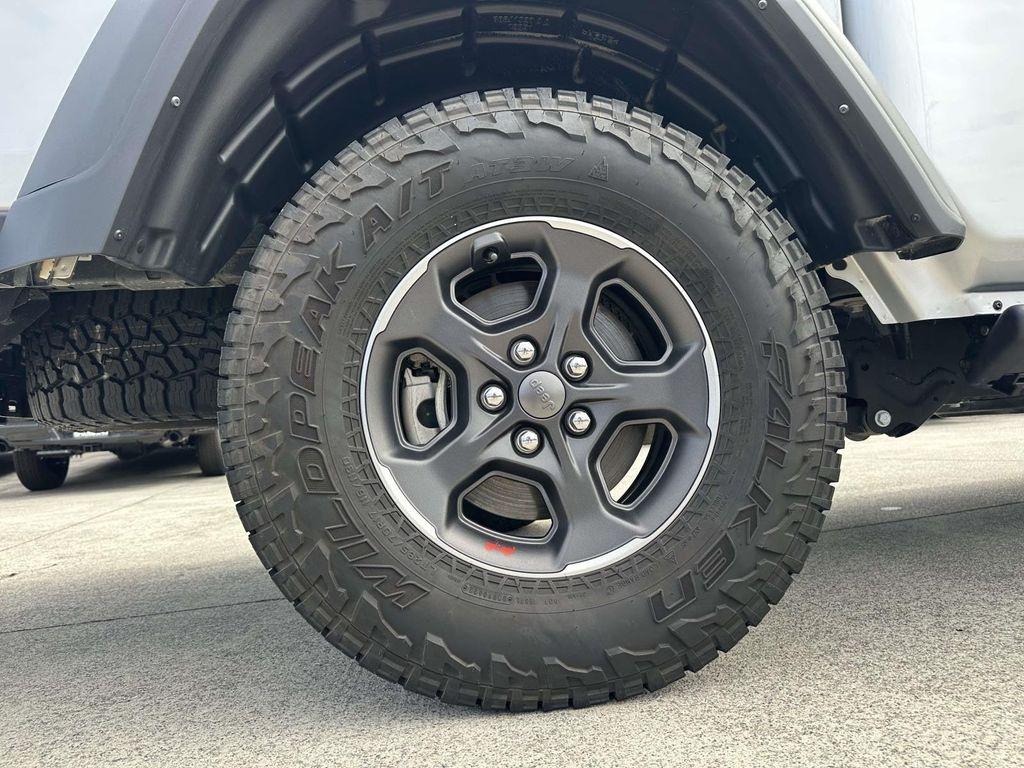 used 2022 Jeep Gladiator car, priced at $42,990