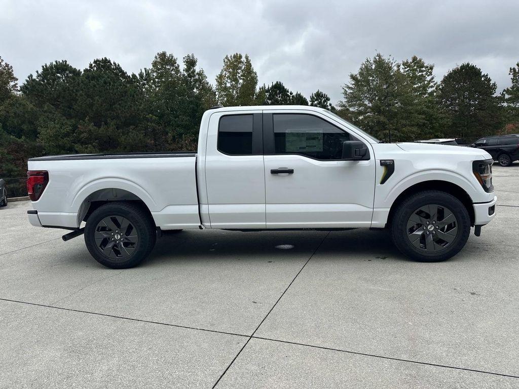 new 2025 Ford F-150 car, priced at $40,748