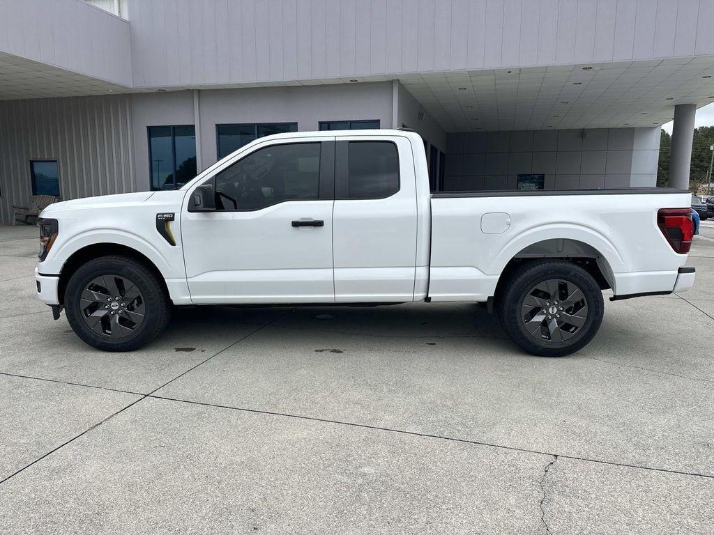 new 2025 Ford F-150 car, priced at $40,748