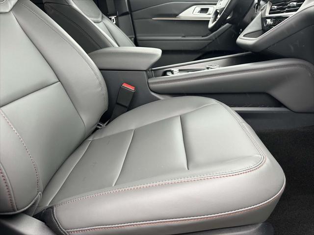 new 2025 Ford Explorer car, priced at $42,158